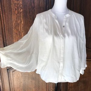 Anthropologie Maeve cream batwing blouse